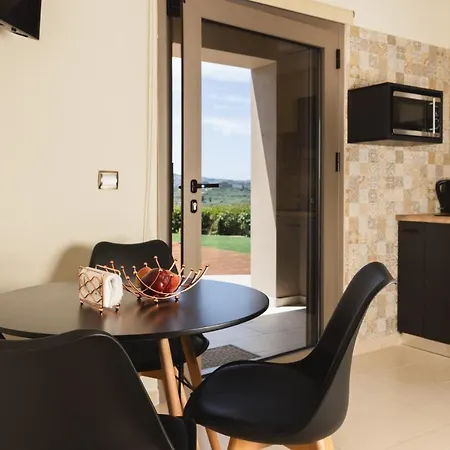 Σπίτι διακοπών Diomani Maison - Private Pool & Sea View, By Zantewize Λιθακιά